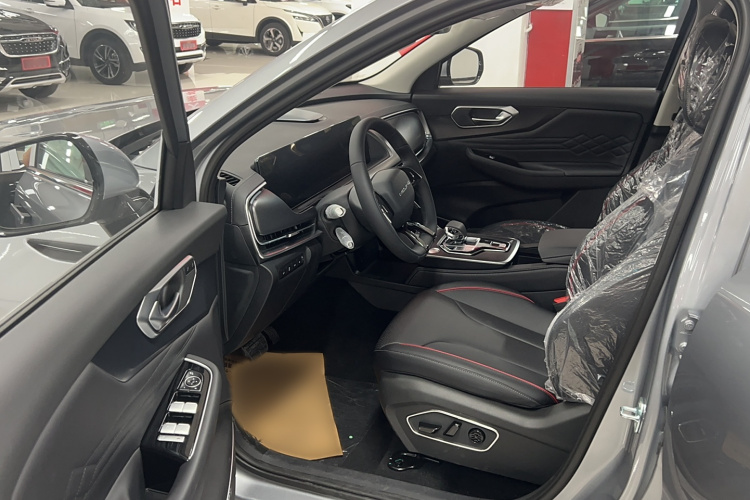 北京汽车 北京X7 2023款 1.5TD DCT优享+版中控内饰7002