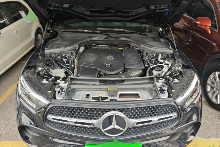奔驰GLC 2023款 GLC 300 L 4MATIC 动感型 5座局部细节24