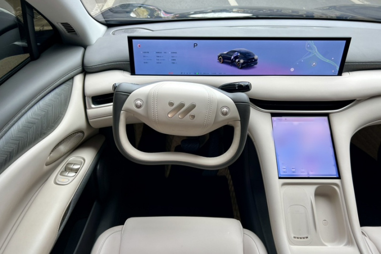 智己汽车 智己LS6 2025款 灵蜥智驾版中控内饰7004