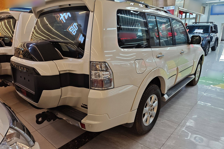 三菱 帕杰罗（平行进口）车身外观6003