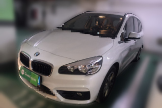 宝马2系多功能旅行车 2015款 218i 领先型