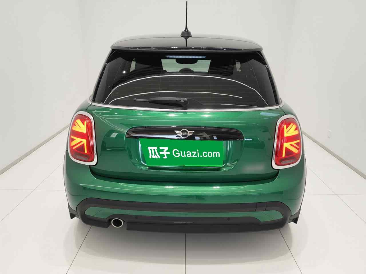 MINI 2023款 改款 1.5T COOPER 艺术家(3)