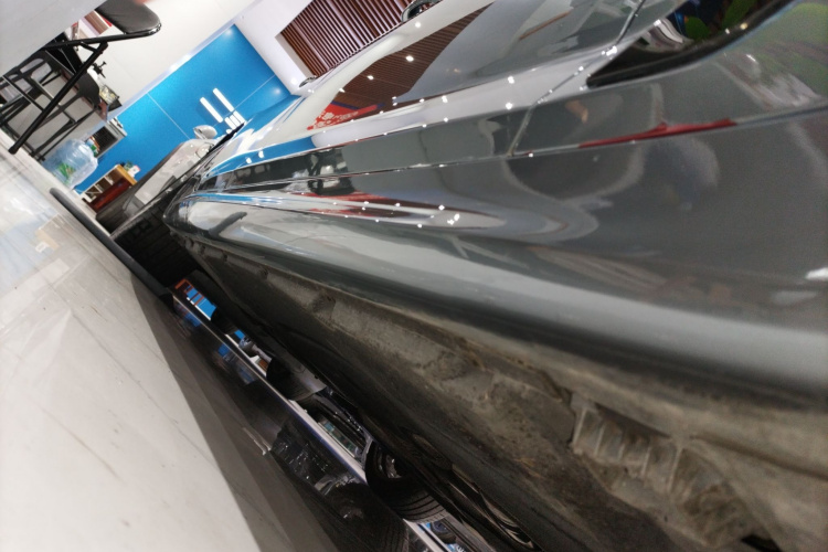 宝马5系(进口) 2020款 530i M运动套装局部细节9001