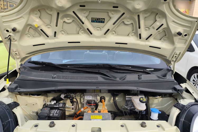 长安启源 长安Lumin 2023款 205km 香沁款机舱底盘24