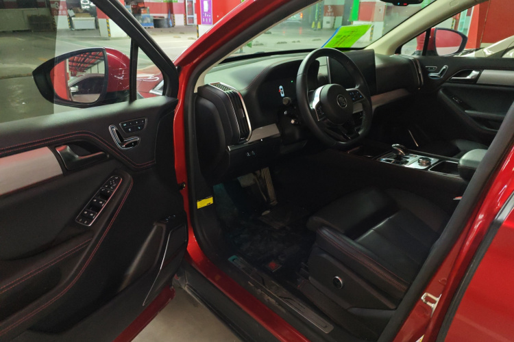 比亚迪 唐新能源 2019款 EV600D 四驱智联创领型中控内饰20