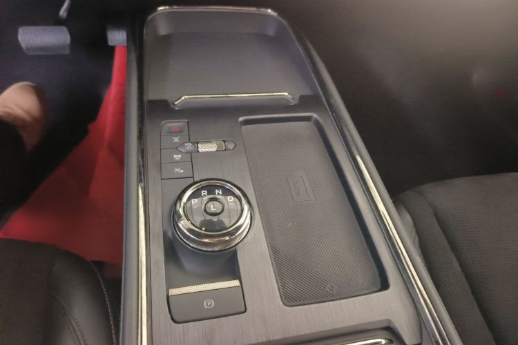 福特 蒙迪欧 2023款 1.5T E-混动 ST-Line局部细节18