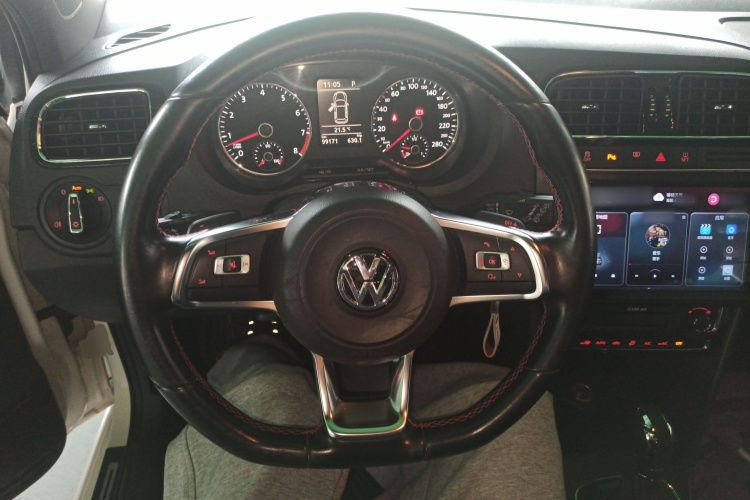 大众 Polo 2016款 1.4TSI GTI中控内饰13