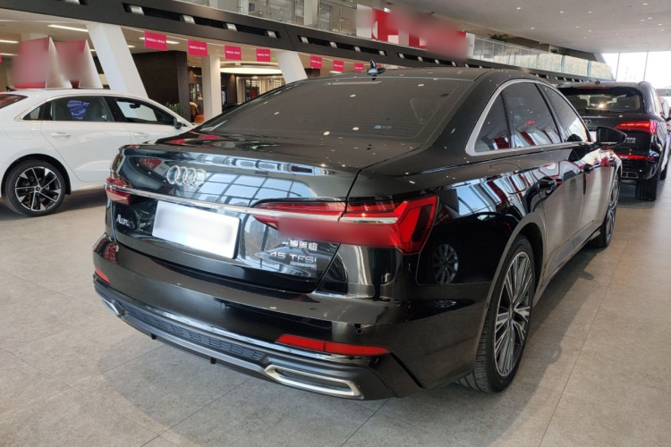 奥迪A6L 2022款 45 TFSI quattro 臻选动感型车身外观7