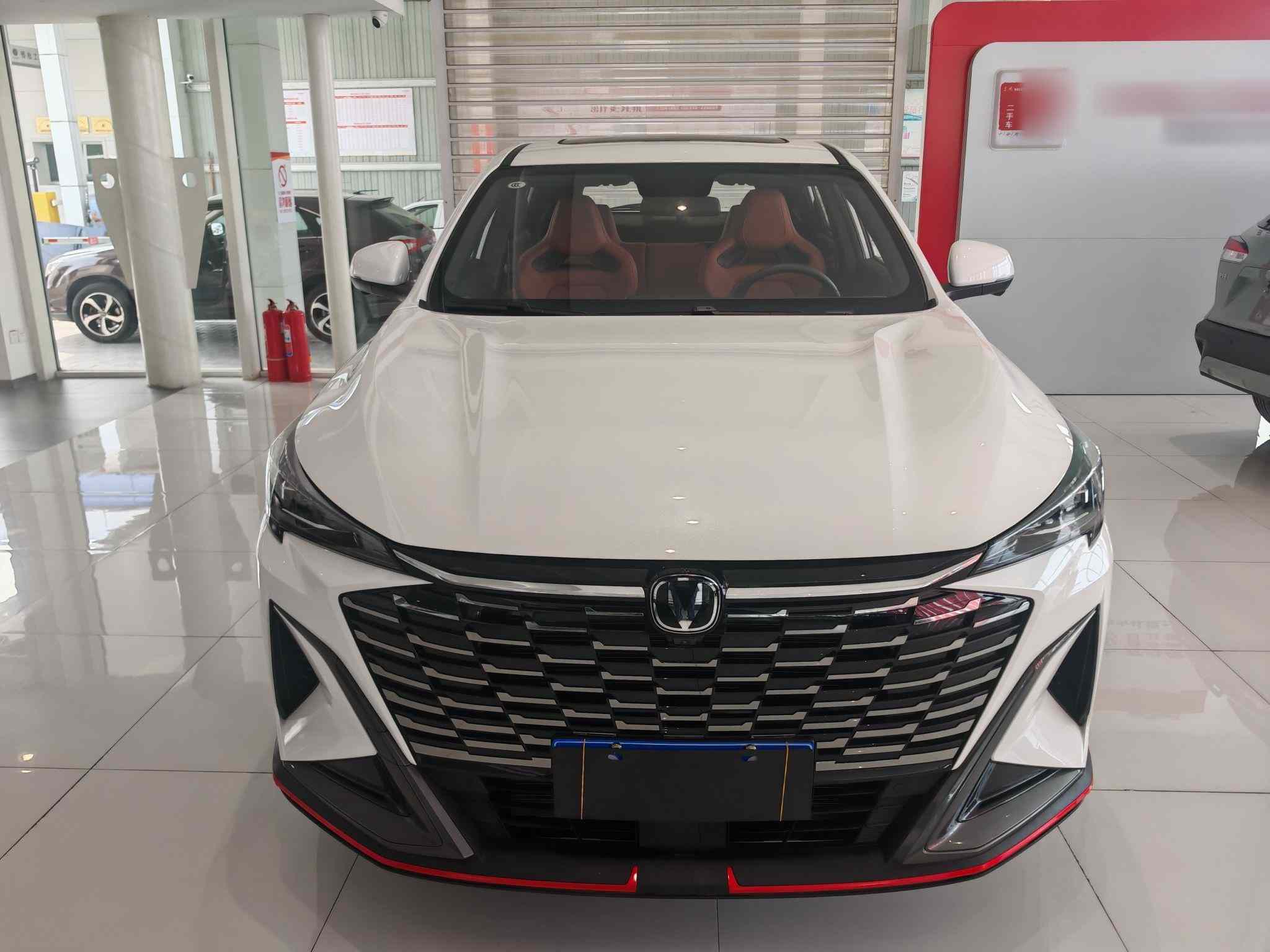 长安X5 PLUS 2026款 第二代 1.5T 超越PRO(3)