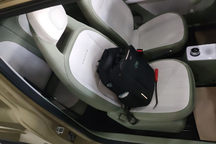 吉利银河 2025款 210km 熊猫骑士局部细节41