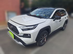 丰田 RAV4荣放 2023款 2.0L CVT四驱探险Plus版