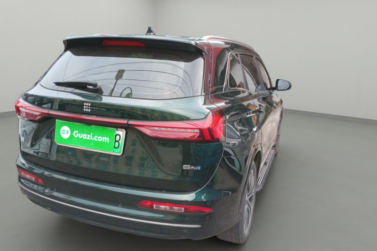 蓝电E5 PLUS 2025款 165km 长续航版PLUS 7座车身外观7