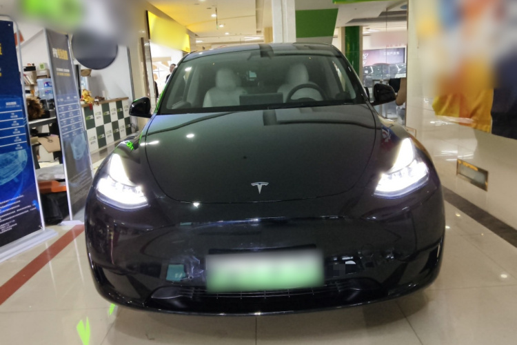 特斯拉 Model Y 2023款 后轮驱动版车身外观6001