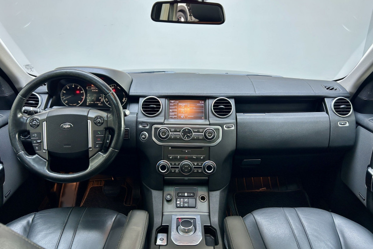 路虎 发现 2015款 3.0 SC V6 HSE中控内饰7001