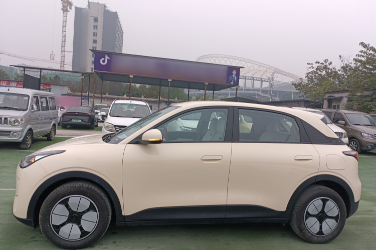 吉利银河 星愿 2025款 410km 自由版车身外观6003