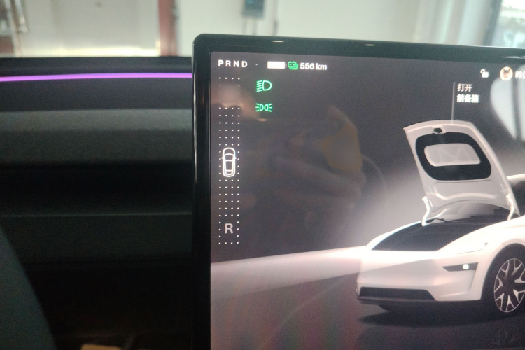 特斯拉 Model Y L 2025款 长续航全轮驱动版局部细节18