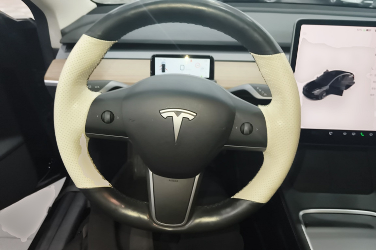 特斯拉 Model 3 2022款 后轮驱动版局部细节13