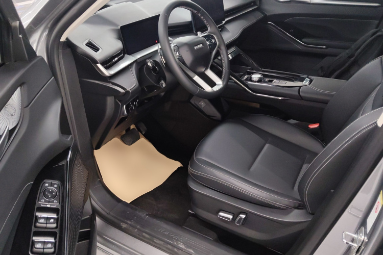 哈弗H6 2022款 第三代 1.5T 自动两驱Max中控内饰20