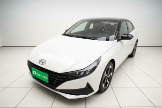 现代 伊兰特 2021款 1.5L CVT TOP旗舰版