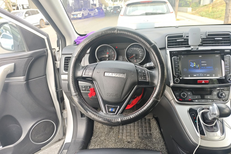 哈弗H6 2017款 蓝标 运动版 1.5T 自动两驱豪华型中控内饰13