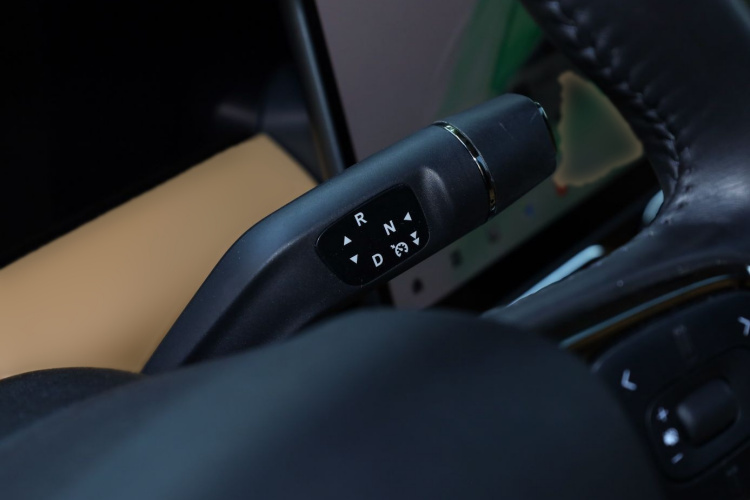 零跑汽车 零跑C11 2024款 增程 300尊享版中控内饰7011