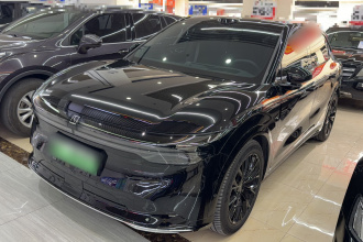 极氪7X 2025款 100kWh 长续航四驱智驾版