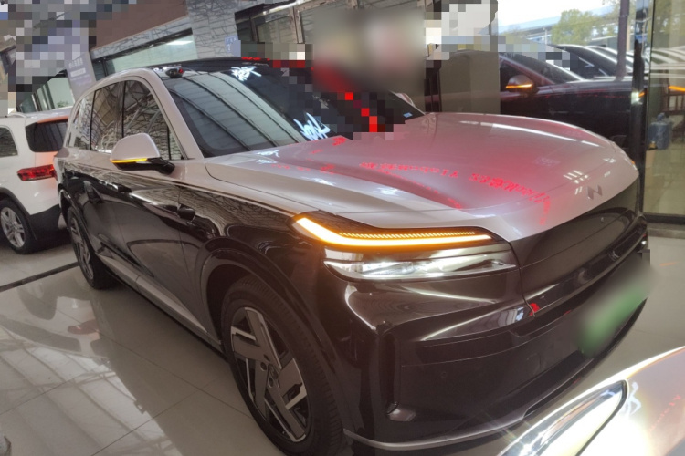 乐道L90 2025款 Ultra 六座版车身外观6002