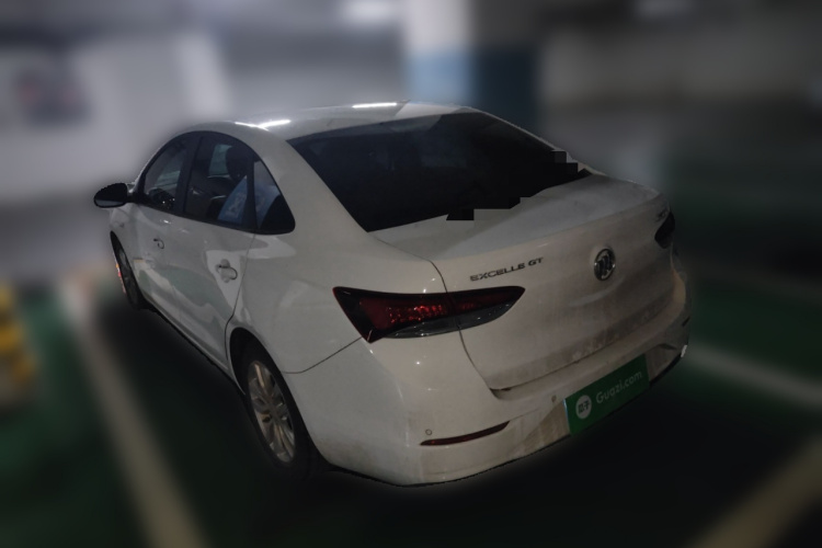 别克 英朗 2021款 改款 典范 1.5L 自动精英型车身外观5