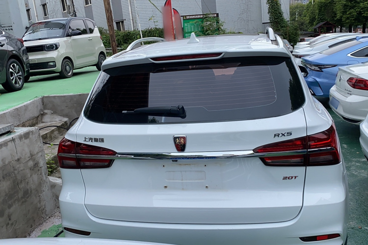 荣威RX5 2016款 20T 两驱自动旗舰版车身外观6004