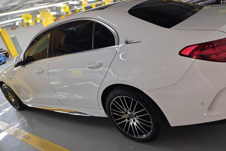 奔驰C级 2023款 C 260 L 运动版车身外观6003