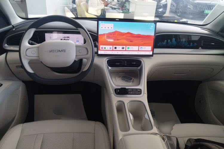 吉利银河 星愿 2025款 UP 410km 探索+版中控内饰7002