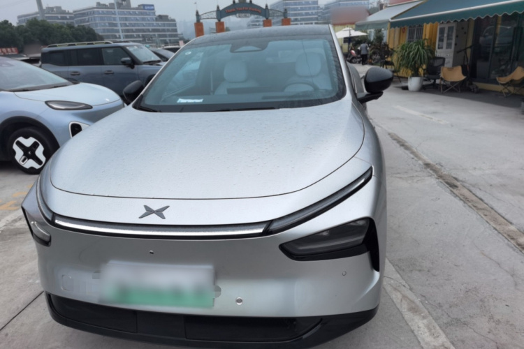 小鹏G7 2025款 702 超长续航 Ultra车身外观2