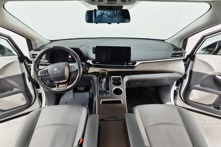 丰田 格瑞维亚 2024款 2.5L混动 舒适版中控内饰7007