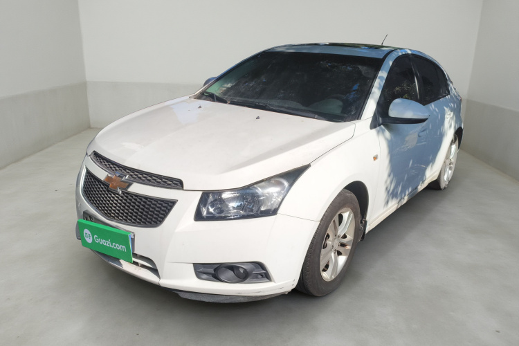 雪佛兰 科鲁兹 2013款 掀背 1.6L 自动豪华型车身外观1