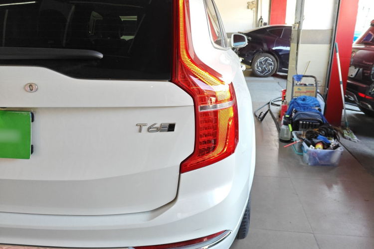 沃尔沃XC90 2020款 改款 T6 智逸豪华版 7座车身外观6002