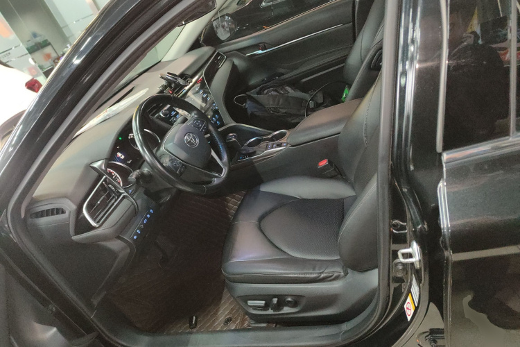 丰田 凯美瑞 2018款 2.5G 豪华版局部细节19