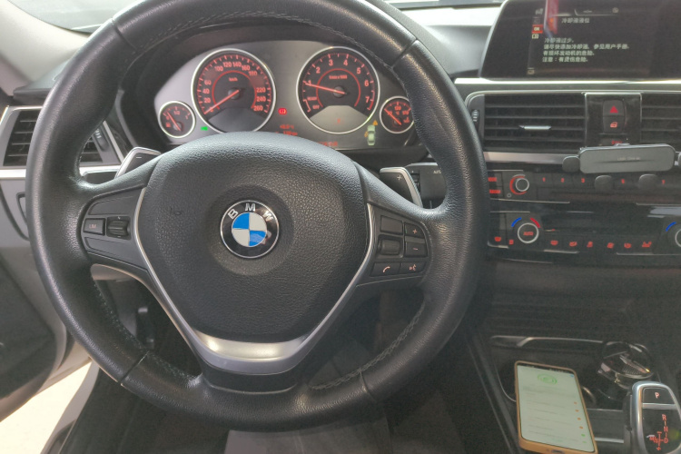 宝马3系 2017款 320Li M运动型中控内饰7002