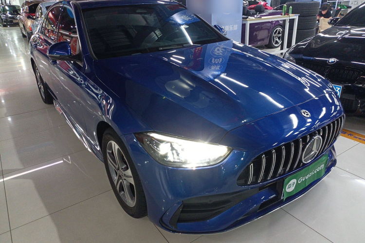 奔驰C级 2022款 C 200 L 运动版车身外观3