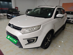 江铃 驭胜S330 2016款 1.5L GTDi 自动两驱尊贵版