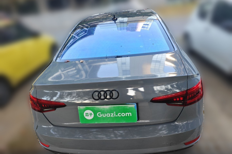 奥迪A4L 2017款 45 TFSI quattro 风尚型车身外观6