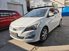 现代 瑞奕 2014款 1.6L 自动TOP