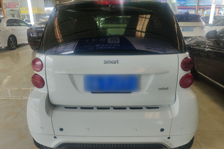 smart fortwo 2012款 1.0 MHD 硬顶舒适版车身外观6004