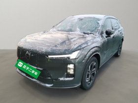 沃尔沃XC70插电式混动 2026款 四驱超长续航Core