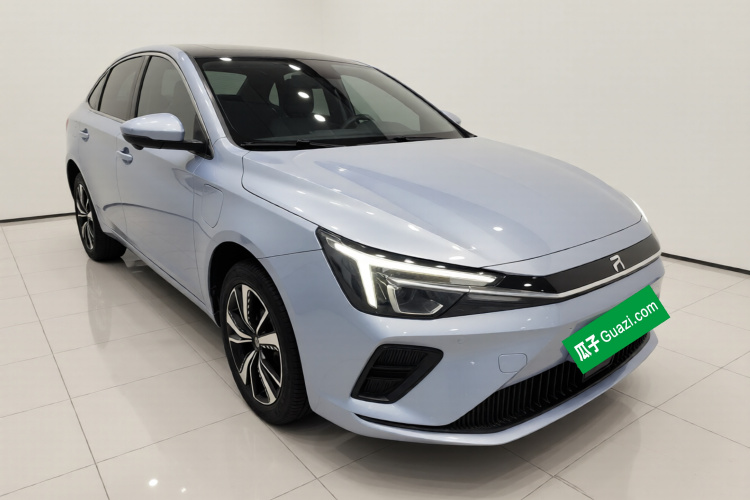 飞凡汽车 飞凡ER6 2021款 新动版 620km 智享版车身外观3