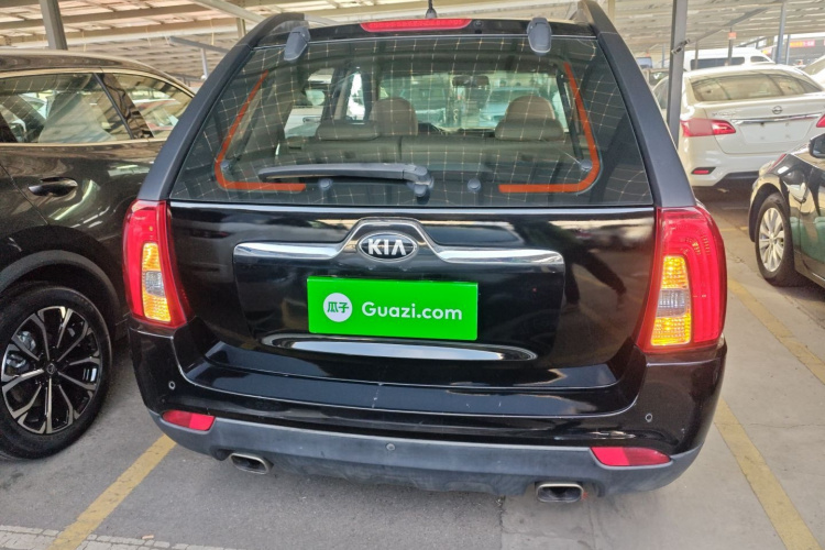 起亚 狮跑 2013款 2.0L 自动两驱版GL车身外观6