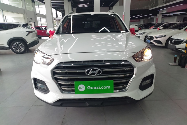 北京现代ix35 2018款 2.0L 自动两驱智勇·畅享版车身外观2