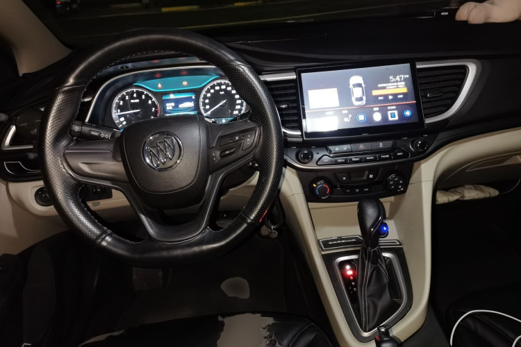 别克 英朗 2016款 15N 自动精英型中控内饰12