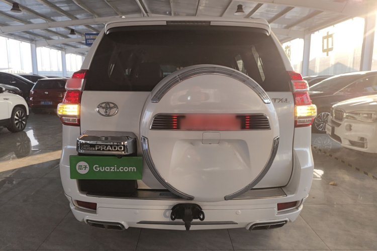丰田 普拉多(进口) 2014款 2.7L 自动豪华版车身外观6