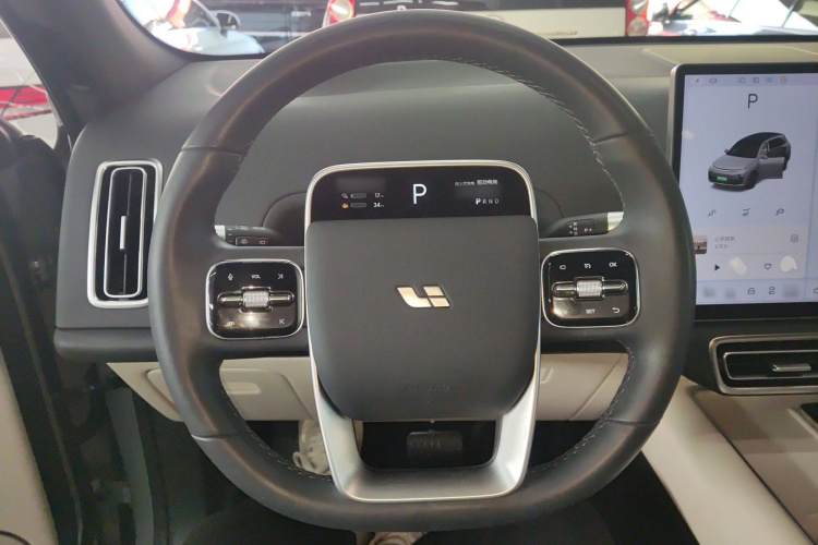 理想汽车 理想L7 2023款 Max局部细节13