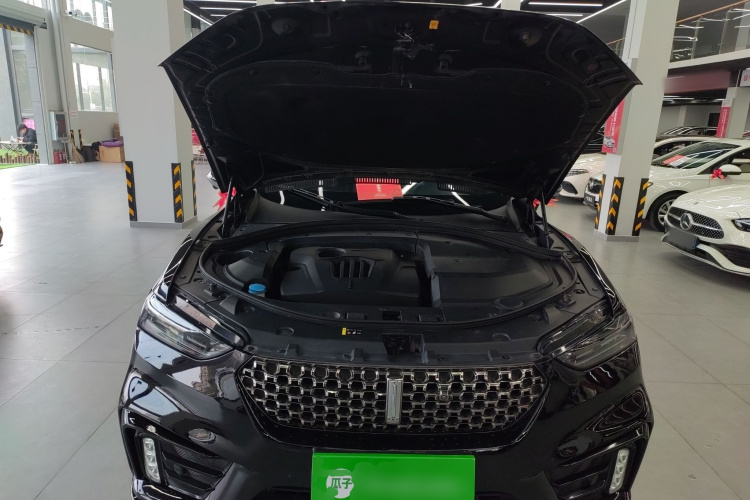 魏牌 VV7 2020款 2.0T 超豪型机舱底盘24